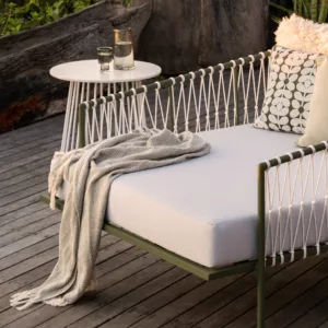 Zina Daybed
